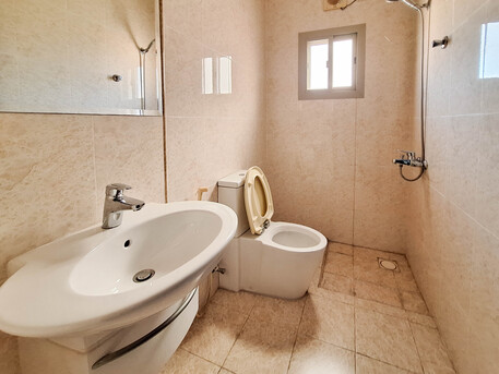 Umm Al Hassam, Offices, BHD 300,  85 Sq. Meter,  Or Rent, A Commercial Office In The Umm Al Hassam Area