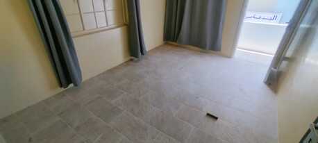 Manama, Apartments/Houses, BHD 200/month,  4 BR,  SPACIOUS UNFURNISHED 4 BHK APARTMENT FOR RENT IN GUDEBIYA--: 38185065