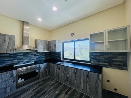 Zinj, Apartments/Houses, BHD 300/month,  Furnished,  2 BR,  BHD:300/month SEMI FURNISHED 2 BHK APARTMENT FOR RENT IN ZINJ -: FAZAL* 34664461*