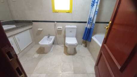 Juffair, Apartments/Houses, BHD 500/month,  Furnished,  3 BR,  Villa Type Apartment: Balcony. BIG Closed Kitchen. Squash Court. Pool. Gym. Internet:TONY