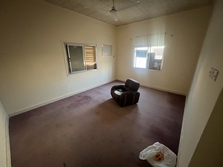 Segaya, Apartments/Houses, BHD 220/month,  3 BR,  SPACIOUS UNFURNISHED 3 BHK APARTMENT FOR RENT IN ZINJ -: FAZAL* 34664461*