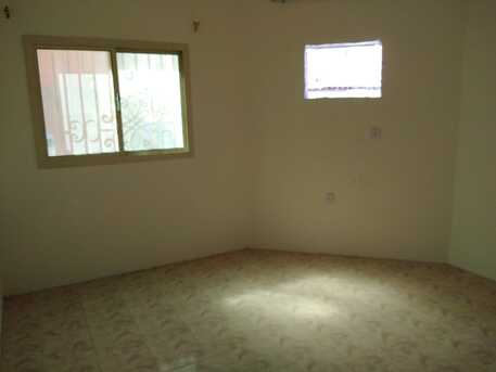 Riffa, Apartments/Houses, BHD 120/month,  4 BR,  150 Sq. Meter,  2 BHK Spacious Flat For Rent In Riffa Near Riffa Garden Excusive