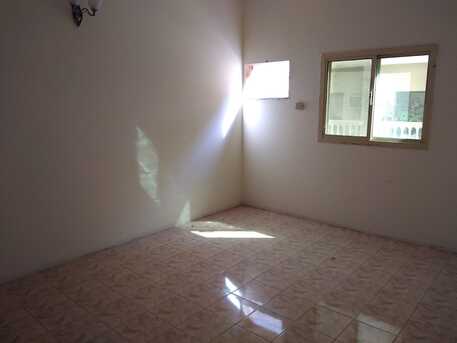 Riffa, Apartments/Houses, BHD 120/month,  4 BR,  150 Sq. Meter,  2 BHK Spacious Flat For Rent In Riffa Near Riffa Garden Excusive