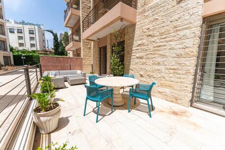 Abdoun, Apartments/Houses, JOD 9000/year,  Furnished,  2 BR,  Ground Fully Furinshed 2B Apartment With Outside Garden In Abdoun 00962777688956