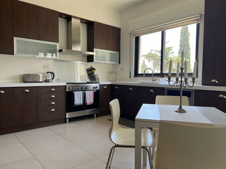 Amman, Apartments/Houses, JOD 16000/year,  Furnished,  3 BR,  Amazing Fully Furnished 3B Apart With Big Balcony In Jabal Webdeh 00962777688956