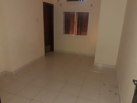 Salmaniya, Apartments/Houses, BHD 150/month,  2 BR,  110 Sq. Meter,  2 Bhk Unfurnished Flat Available In Salmaniya Call Aleena