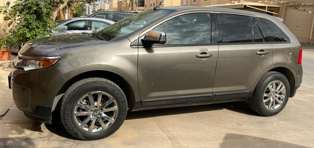 Riyadh, Vehicles, Cars & Trucks , SAR 45000,  Ford Edge,  2014,  Automatic,  108000 KM,   , Very Low Mileage