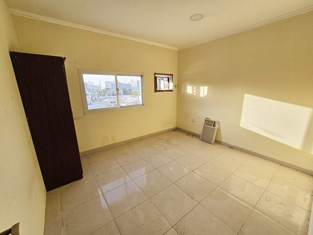 Adliya, Apartments/Houses, BHD 450/month,  5 BR,  285 Sq. Meter,  5 Rooms Accommodation For Staff In Adliya With EWA