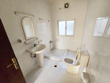 Adliya, Apartments/Houses, BHD 450/month,  5 BR,  285 Sq. Meter,  5 Rooms Accommodation For Staff In Adliya With EWA