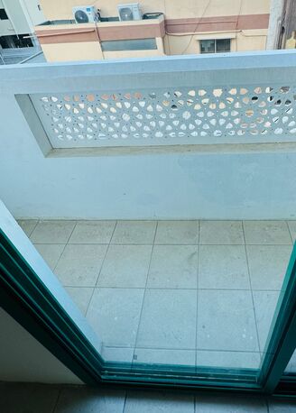 Adliya, Apartments, Flats, Houses & Villas, BHD 220/month,  2 BR,  SEMI FURNISHED 2 BEDROOM FLAT WITHOUT EWA