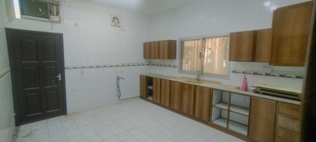 Tubli, Villas, BHD 450,  SEMI FURNISHED 3 BHK COMPOUND VILLA FOR RENT IN TUBLI :38185065
