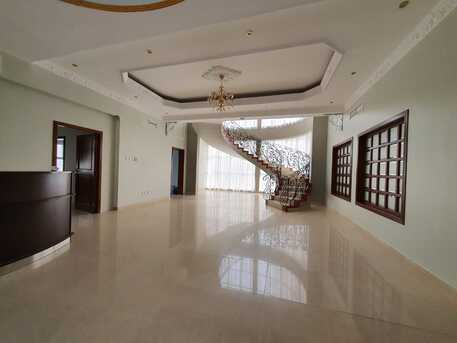 Manama, Commercial Villas, BHD 3000,  2Store 9 BHK Commercial Villa For Rent In -((Seef))
