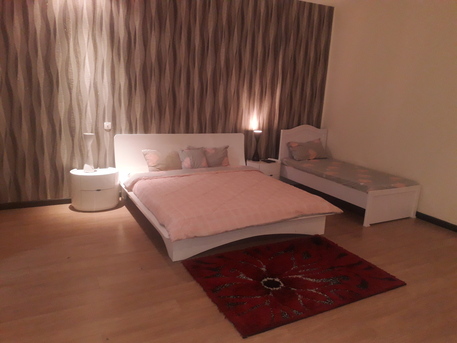 Juffair, Apartments/Houses, BHD 450/month,  Furnished,  3 BR,  180 Sq. Meter,  3 Bhk Fully Furnished Flat Available In Juffair Call Aleena