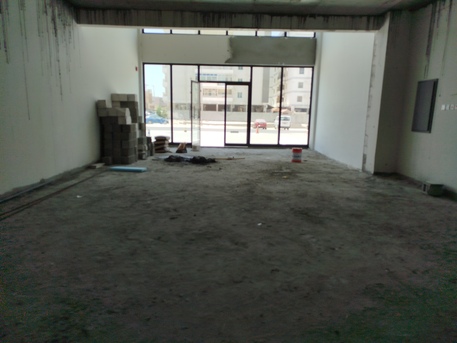 Manama, Shops, BHD 1600,  Shop For Rent In Big Shop 2 Shutter With Mezzanine Floor  In -(((Hajiyat)))