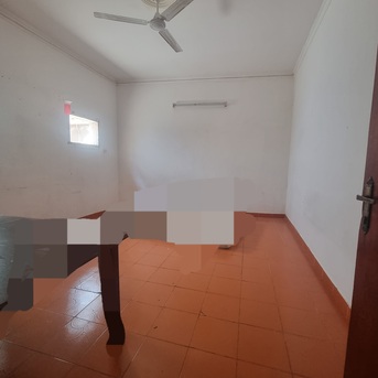 Salmaniya, Apartments/Houses, BHD 150/month,  2 BR,  ATHROOM Hall Kitchen Without Electricity