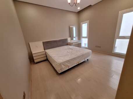 Juffair, Apartments/Houses, BHD 250/month,  1 BR,  *1BATHROOM Hall Kitchen Fully Furnished With Electricity Car Parking