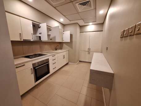 Juffair, Apartments/Houses, BHD 250/month,  1 BR,  *1BATHROOM Hall Kitchen Fully Furnished With Electricity Car Parking