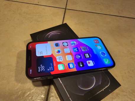 Riyadh, Mobile Phones, SAR 2000,  Apple IPhone 12 Pro 256GB Graphite