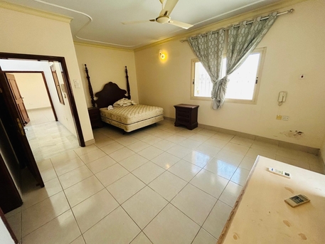 Tubli, Apartments/Houses, BHD 900/month,  Furnished,  5 BR,  SEMIFURNISHED 3 STORY 5 BEDROOM PRIVATE VILLA FOR RENT IN TUBLI:38185065