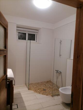 Amman, Apartments/Houses, JOD 15000/year,  Furnished,  2 BR,  Hertige Ground Fully Furinshed 2B Apart With Garden In Jabal Webdeh 00962777688956