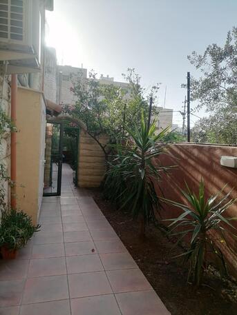 Amman, Apartments/Houses, JOD 15000/year,  Furnished,  2 BR,  Hertige Ground Fully Furinshed 2B Apart With Garden In Jabal Webdeh 00962777688956