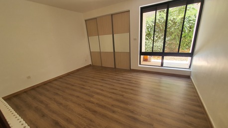 Abdoun, Apartments/Houses, JOD 11000/year,  2 BR,  Ground Semi Furinshed 2B Apart With Big Garden In Abdoun 00962777688956