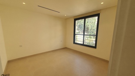 Amman, Apartments/Houses, JOD 20000/year,  3 BR,  Brandnew Semi Furnished 3B Apart With Baconly In 5circle 00962777688956