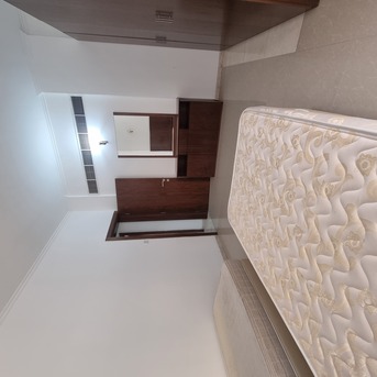 Juffair, Apartments/Houses, BHD 400/month,  2 BR,  &2BATHROOM Hall Kitchen  With Electricity Fully Furnished Car Parking