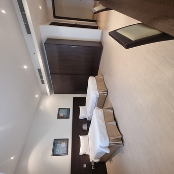 Juffair, Apartments/Houses, BHD 750/month,  3 BR,  ▪︎4BATHROOM Hall Kitchen   With Electricity Fully Furnished Car Parking