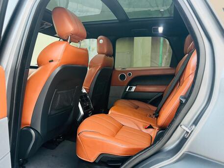 Manama, Vehicles, Cars & Trucks , BHD 1,  Land Rover Range Rover,  2014,  214000 KM,  Full Option - Sport Supercharged - Autobiography