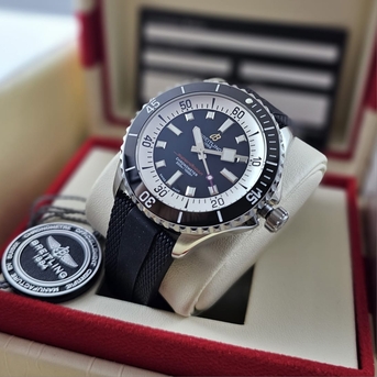 Riyadh, Watches, SAR 680,  Breitling Watch