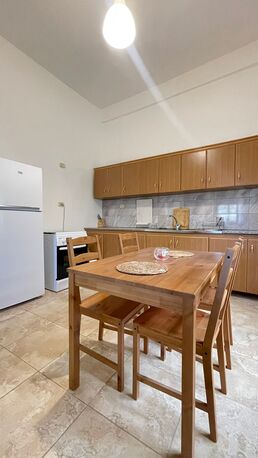 Amman, Apartments/Houses, JOD 800/month,  Furnished,  2 BR,  Fully Furnished 2 Bedrooms Apartment For Rent In Lweibdeh