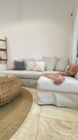 Amman, Apartments/Houses, JOD 800/month,  Furnished,  2 BR,  Fully Furnished 2 Bedrooms Apartment For Rent In Lweibdeh