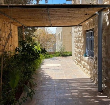 Amman, Apartments/Houses, JOD 7200/year,  Furnished,  1 BR,  Hertige Ground Fully Furinshed 1B With Garden In Jabal Webdeh 00962777688956