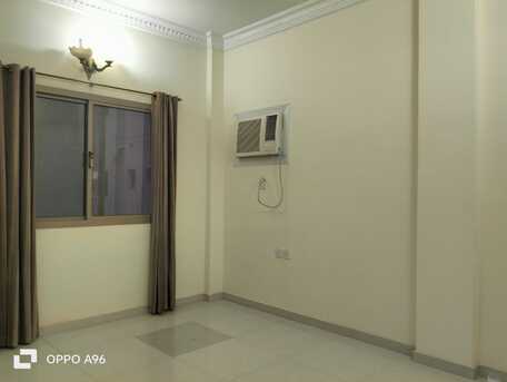 Manama, Apartments/Houses, BHD 280/month,  2 BR,  100 Sq. Meter,  2BHK Semi Furnised With Ewa Salmaniya
