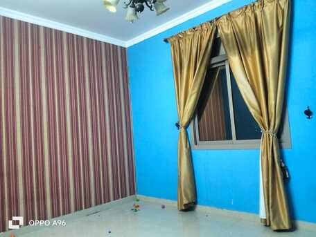 Manama, Apartments/Houses, BHD 300/month,  2 BR,  100 Sq. Meter,  2BHK Semi Furnised With Ewa GOFOOL