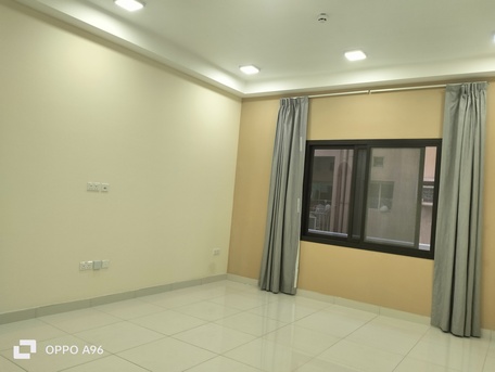 Adliya, Apartments/Houses, BHD 240/month,  2 BR,  100 Sq. Meter,  Semi Furnished Apartment Morden Equipment Adliya
