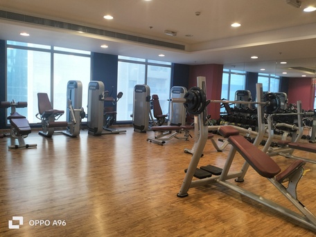 Juffair, Apartments/Houses, BHD 320/month,  Furnished,  1 BR,  70 Sq. Meter,  Luxury High Rise Apartment With Ewa Juffair