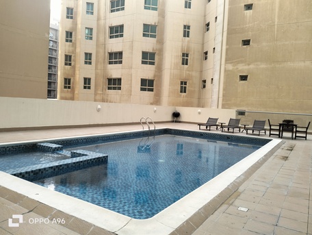 Juffair, Apartments/Houses, BHD 320/month,  Furnished,  1 BR,  70 Sq. Meter,  Luxury High Rise Apartment With Ewa Juffair