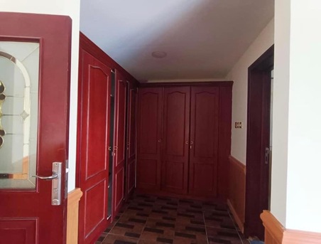 Salmaniya, Apartments/Houses, BHD 550/month,  3 BR,  200 Sq. Meter,  Salmainiya Area 3 Bedroom Villa Available In A Compound