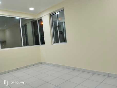 Manama, Apartments/Houses, BHD 230/month,  2 BR,  100 Sq. Meter,  2bhk Semi Furnish With Ewa At 230bd Goful