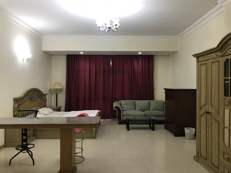 Juffair, Apartments/Houses, BHD 200/month,  Furnished,  Studio,  Spacious Studio, Inclusive EWA, Internet. One Bedroom 250 BD,Two Bed 300 BD.Juffair(Benny)
