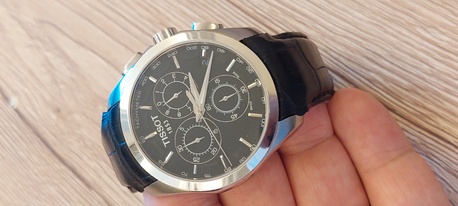 Riyadh, Jewelry, SAR 1240,  Tissot Chronograph Watch Big Dial 42mm For Men Original Swiss Made 1240