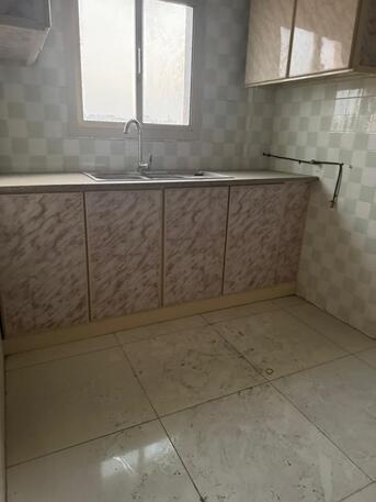 East Riffa, Apartments/Houses, BHD 140/month,  2 BR,  Flat For Rent In Hajjiyath ( Behind Ramiz)