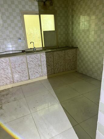 East Riffa, Apartments/Houses, BHD 140/month,  2 BR,  Flat For Rent In Hajjiyath ( Behind Ramiz)