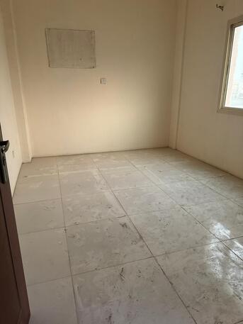 East Riffa, Apartments/Houses, BHD 140/month,  2 BR,  Flat For Rent In Hajjiyath ( Behind Ramiz)