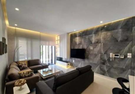 Abdoun, Apartments/Houses, JOD 14000/year,  Furnished,  2 BR,  Ground Fully Furinshed 2B Apartment With Outside Garden In Abdoun 00962777688956