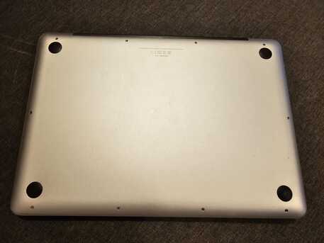 Riyadh, Computers, SAR 850,  Apple MacBook Pro 13-inch