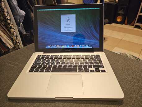 Riyadh, Computers, SAR 850,  Apple MacBook Pro 13-inch
