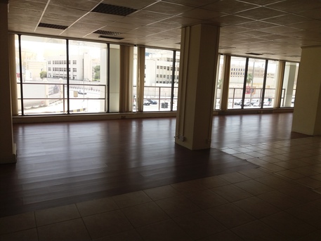 Manama, Offices, BHD 650,  220 Square Miter Open Office Spaces 2Bath. Kitchen In -(((diplomatic Arya)))